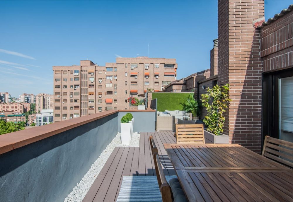 18. TERRAZA CORAZÓN DE MARÍA