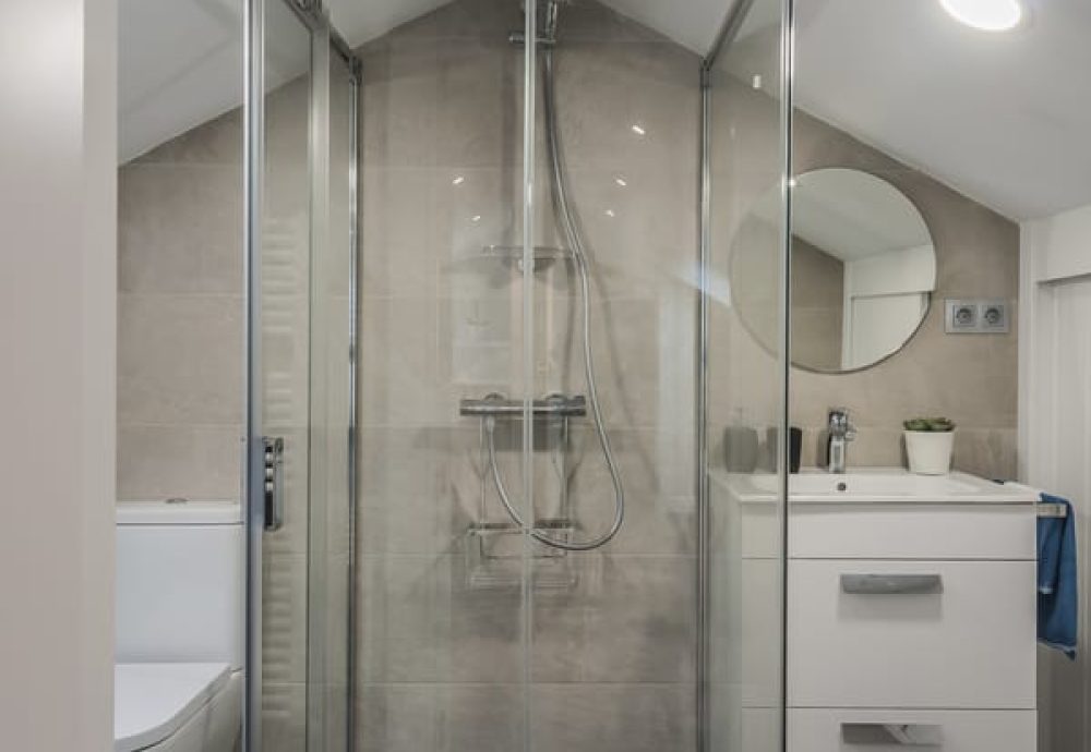 43.BAÑO ÁTICO COSLADA