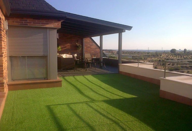 5 elementos esenciales de diseño para tu terraza o jardín